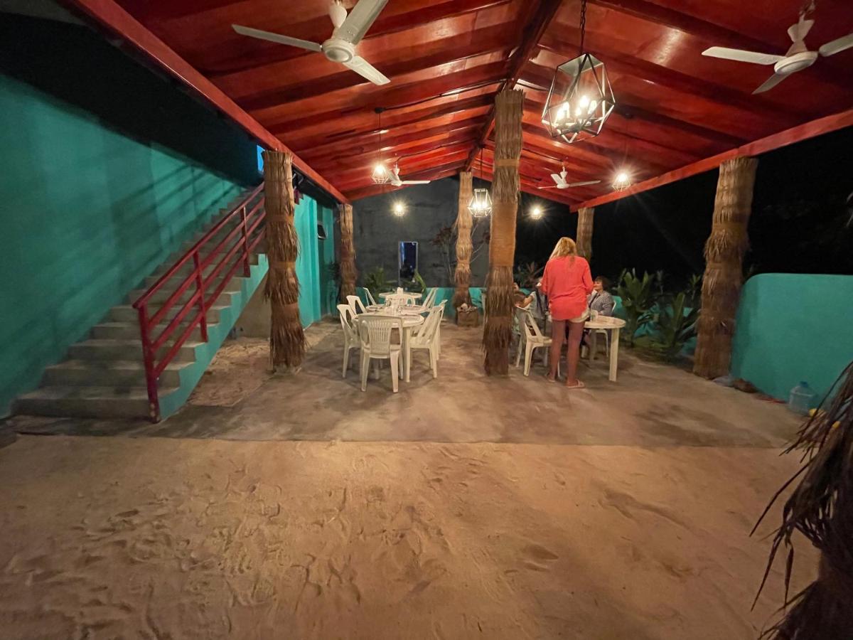 Mathiveri Beach View Exterior photo